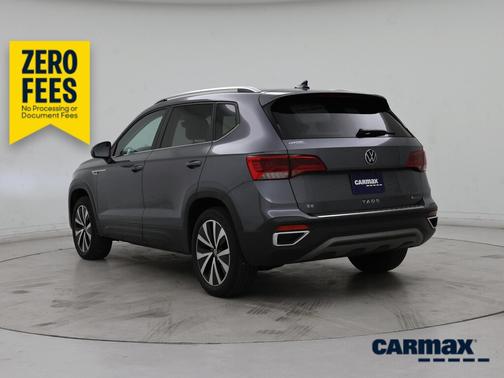 Gray 2023 Volkswagen Taos SE