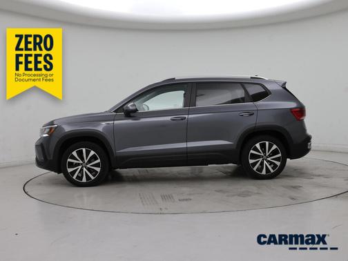 Gray 2023 Volkswagen Taos SE