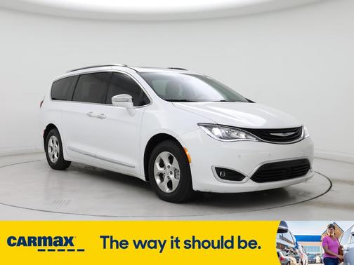 2018 Chrysler Pacifica Hybrid Limited