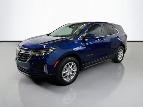 Blue Glow Metallic 2023 Chevrolet Equinox 1LT