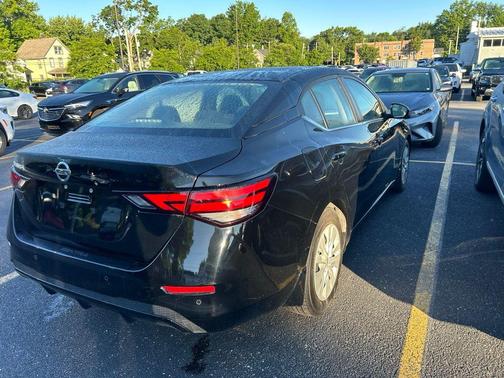 Super Black 2022 Nissan Sentra S