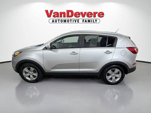 Bright Silver 2012 Kia Sportage LX