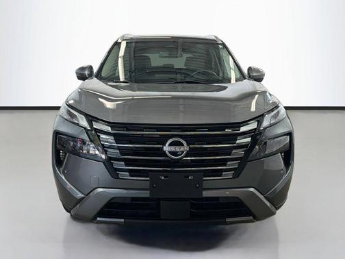 Gun Metallic 2024 Nissan Rogue SL