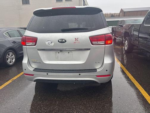Bright Silver 2015 Kia Sedona LX