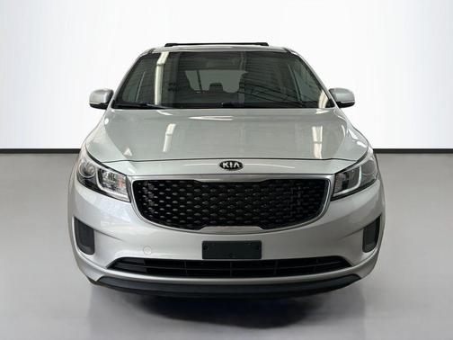 Bright Silver 2015 Kia Sedona LX