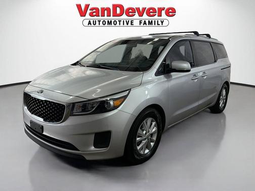 Bright Silver 2015 Kia Sedona LX