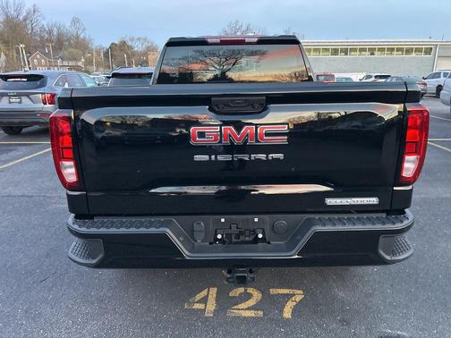 Onyx Black 2023 GMC Sierra 1500 Elevation