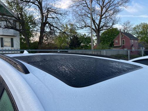 Crystal White Tricoat 2021 Cadillac XT6 Sport AWD