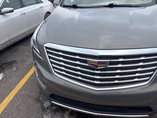 2018 Cadillac XT5 Platinum