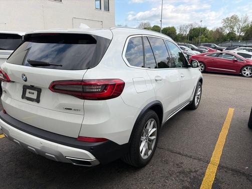 Alpine White 2019 BMW X5 xDrive40i