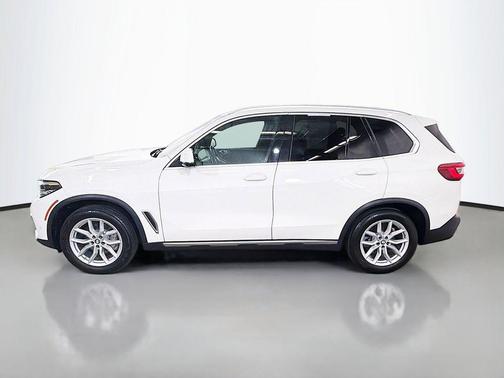 Alpine White 2019 BMW X5 xDrive40i