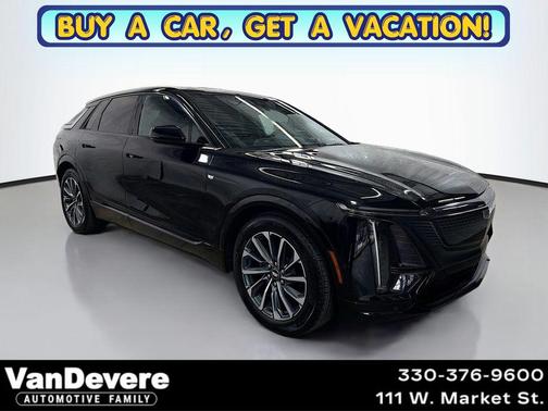 Stellar Black Metallic 2024 Cadillac LYRIQ Sport