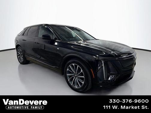 Stellar Black Metallic 2024 Cadillac LYRIQ Sport