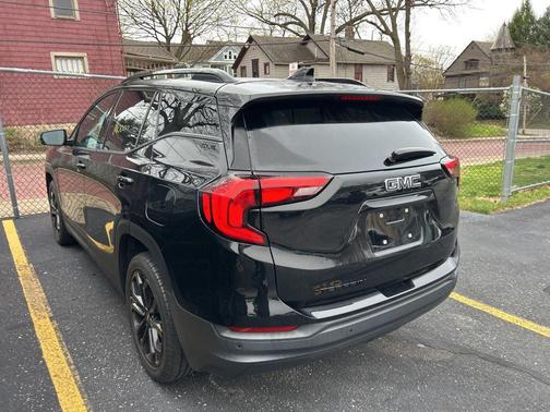 Ebony Twilight Metallic 2020 GMC Terrain SLE