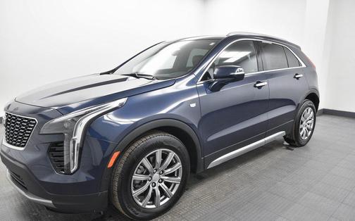 2022 Cadillac XT4 Premium Luxury