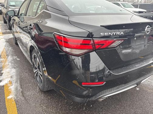 2022 Nissan Sentra SR