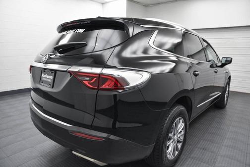 2024 Buick Enclave Essence AWD