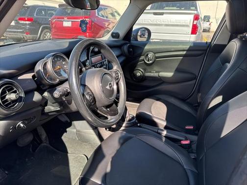 2016 MINI Hardtop Cooper