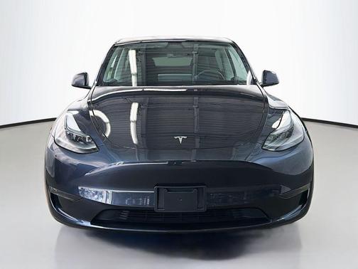 2024 Tesla Model Y Long Range Dual Motor All-Wheel Drive