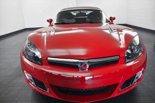 2007 Saturn Sky Red Line