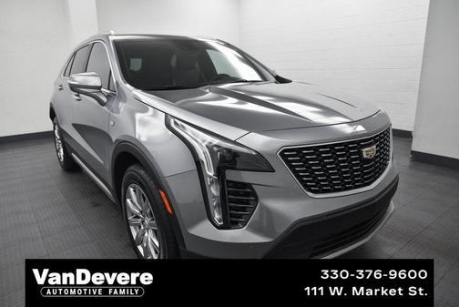 2023 Cadillac XT4 Premium Luxury