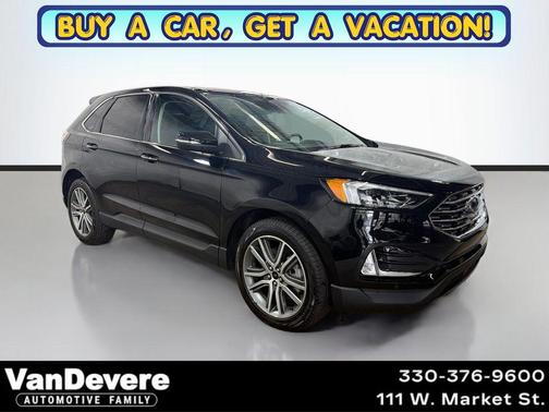 Black Metallic 2024 Ford Edge Titanium