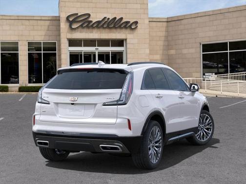2025 Cadillac XT4 Sport