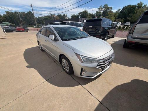 Symphony Silver 2019 Hyundai ELANTRA SE