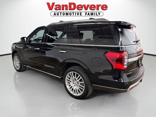 Black Metallic 2024 Ford Expedition Limited