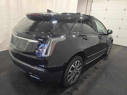 2022 Cadillac XT5 Sport