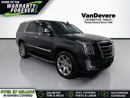 Dark Granite Metallic 2017 Cadillac Escalade Luxury