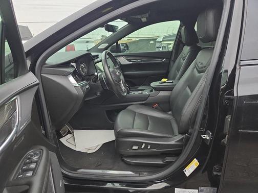 2021 Cadillac XT5 Sport