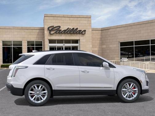 2025 Cadillac XT5 Sport