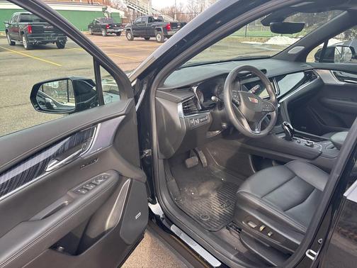 2024 Cadillac XT6 Premium Luxury AWD