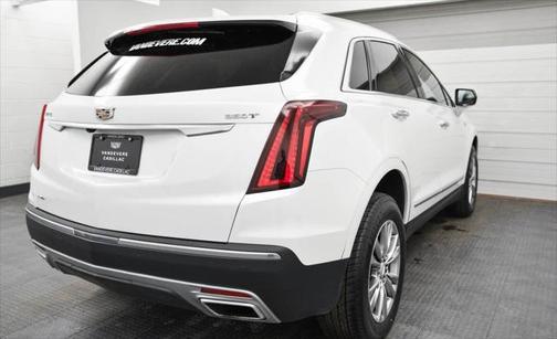 2022 Cadillac XT5 Premium Luxury