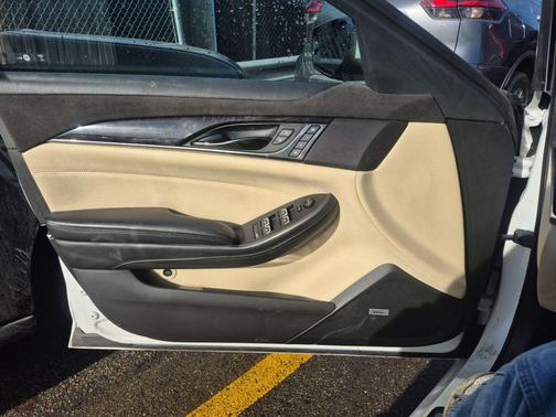 Crystal White Tricoat 2018 Cadillac CTS 3.6L Luxury