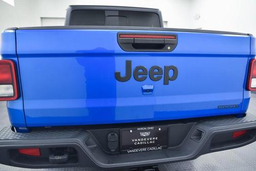 2021 Jeep Gladiator Sport S