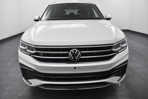 2022 Volkswagen Tiguan 2.0T SEL R-Line 4MOTION