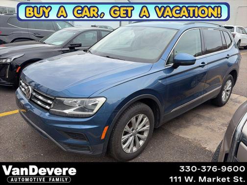 Blue Metallic 2018 Volkswagen Tiguan 2.0T SE 4MOTION