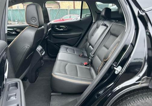 2024 GMC Terrain AWD AT4