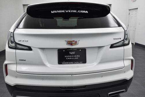 2024 Cadillac XT4 Sport