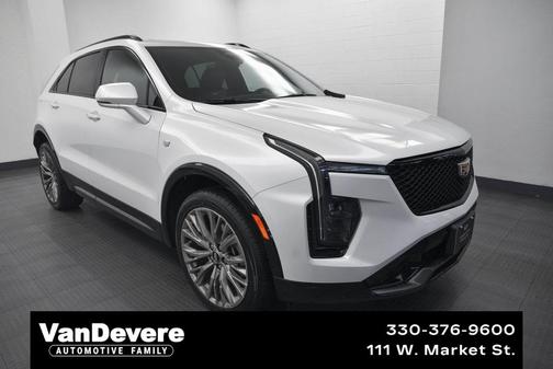 2024 Cadillac XT4 Sport