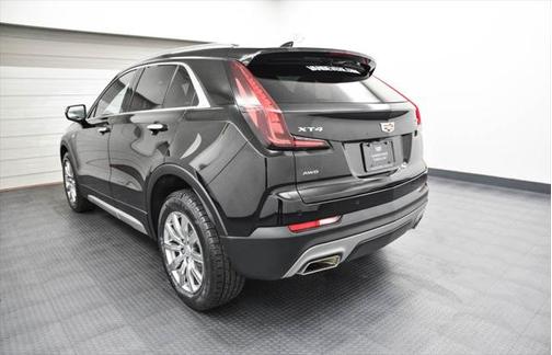 2021 Cadillac XT4 Premium Luxury