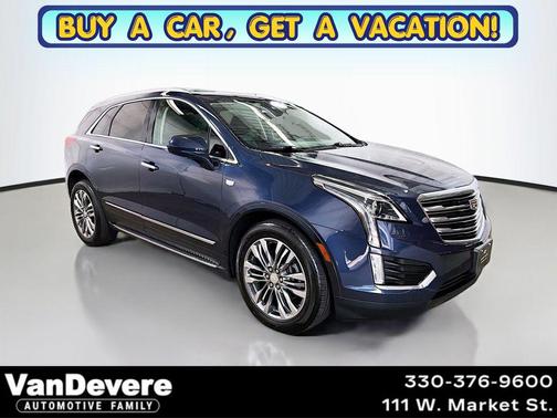 Harbor Blue Metallic 2019 Cadillac XT5 Luxury