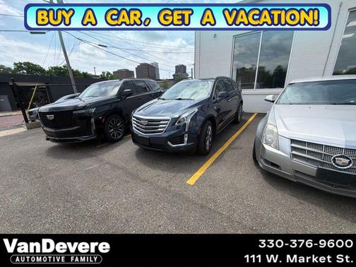Harbor Blue Metallic 2019 Cadillac XT5 Luxury