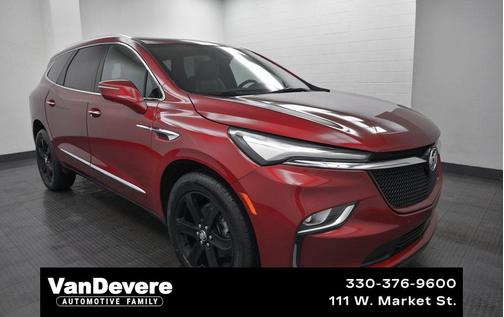 2023 Buick Enclave Essence AWD