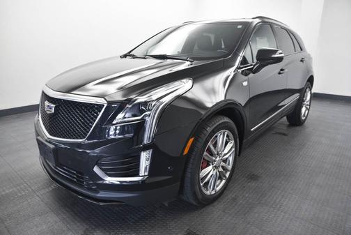 2023 Cadillac XT5 Sport