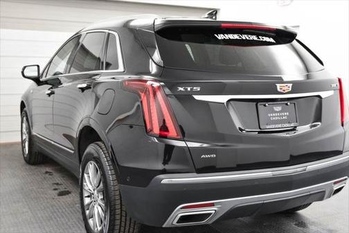 2022 Cadillac XT5 Premium Luxury