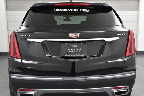 2022 Cadillac XT5 Premium Luxury