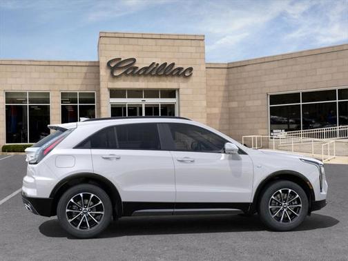 2025 Cadillac XT4 Sport